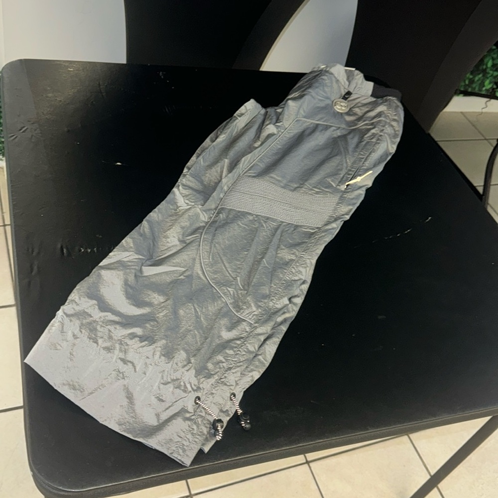 Pants to the puma jacket